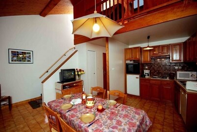 CRUCÉ HOUSE 1ST FLOOR