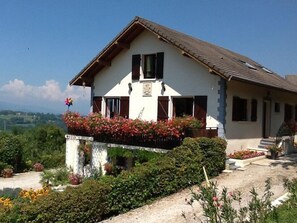 Exterior - AU JARDIN FLEURI - LE MONTCEL (LE MONTCEL)