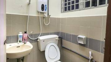 Ducha y secador de pelo