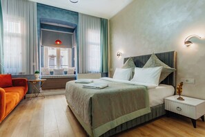 Luxury Studio | Premium bedding, in-room safe, blackout curtains, soundproofing - Taksim Bi Center (Istanbul)