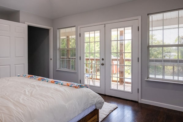 5 Schlafzimmer, Bügeleisen/Bügelbrett, WLAN, Bettwäsche