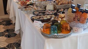 Desayuno completo incluido todos los días