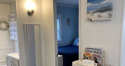 Summer Sea Cottage near beaches and restaurants