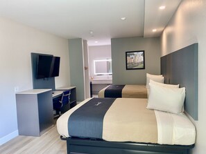 Individually furnished, desk, iron/ironing board, free WiFi - Bluestar Inn (Houston)