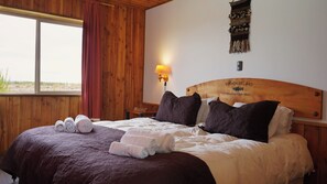 Basic Double Room | Bed sheets