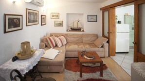 Unclassified image, 3 of 17, button - Apartments Marija - 15m From the sea (Milna)