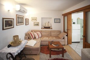 아파트, 흡연 | 2 개의 침실