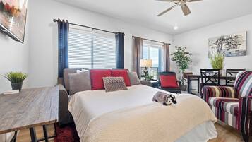 1 chambre, fer et planche à repasser, Wi-Fi, draps fournis