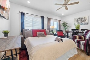 1 makuuhuone, silitysrauta/-lauta, Wi-Fi, vuodevaatteet