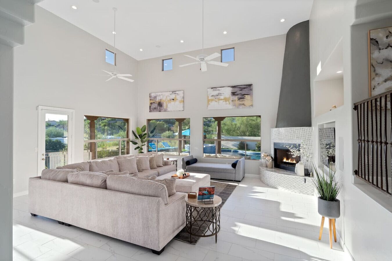 Smart TV, fireplace, books, stereo