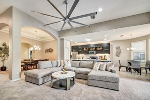 Smart-TV, Bücher, Computerbildschirme