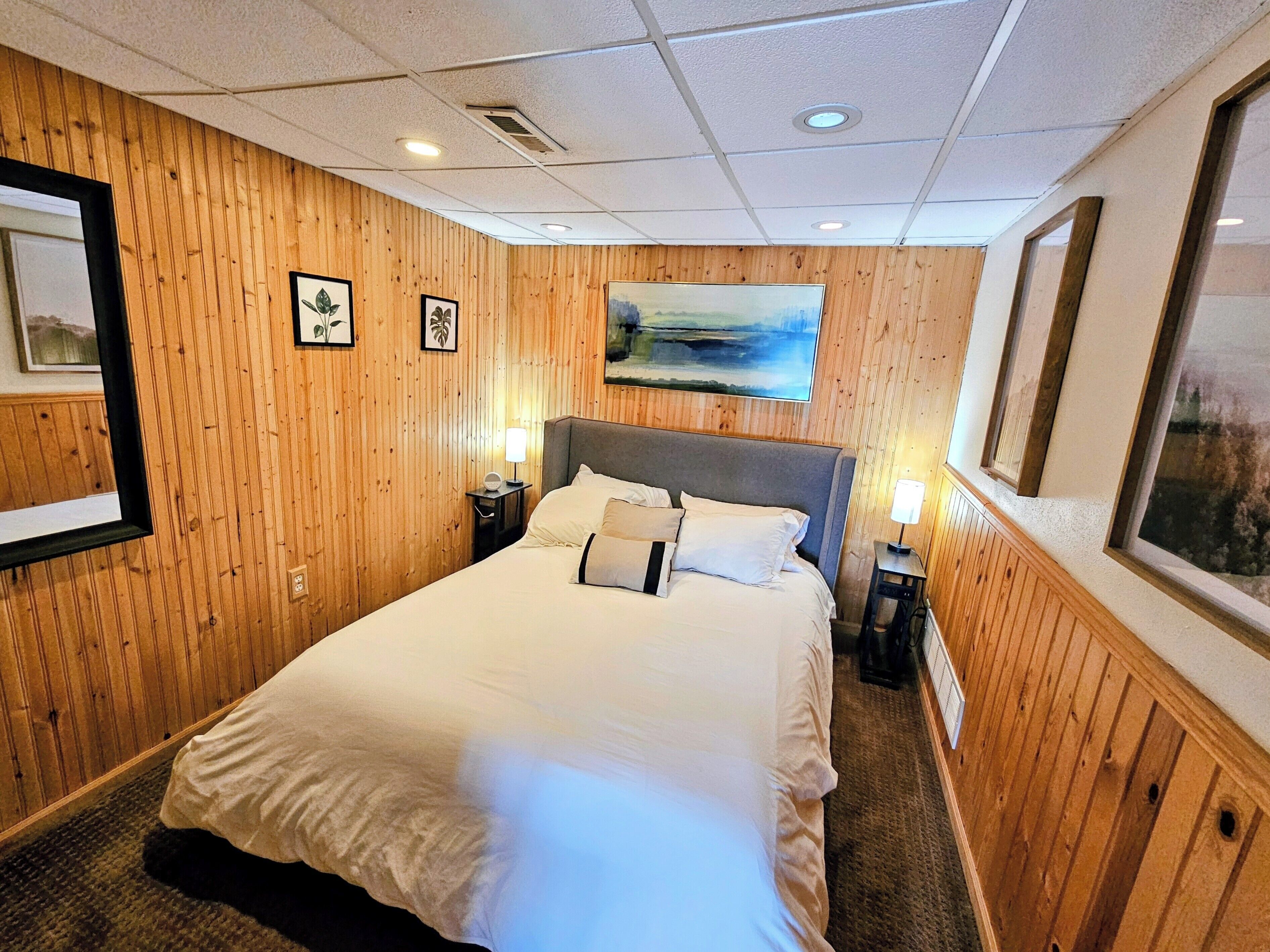 3 間睡房、熨斗/熨衫板、可攜式嬰兒床、免費 Wi-Fi