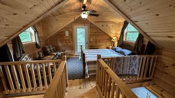 3 bedrooms, desk, free WiFi, bed sheets