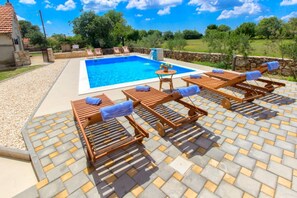 4 bedrooms - Holiday Houses, Villas Brist - With Pool (Drnis)