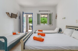 1 bedroom, free WiFi, bed sheets