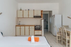 2 makuuhuonetta, ilmainen Wi-Fi, vuodevaatteet