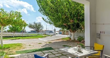 Holiday Home '7 Perasma Kypri Beach' with Private Terrace, Wi-Fi and Air Conditioning