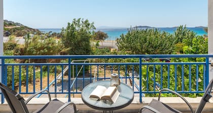 Maison de vacances '1b Kypri Seaview Perasma Studio' avec vue sur la mer, Wi-Fi et climatisation