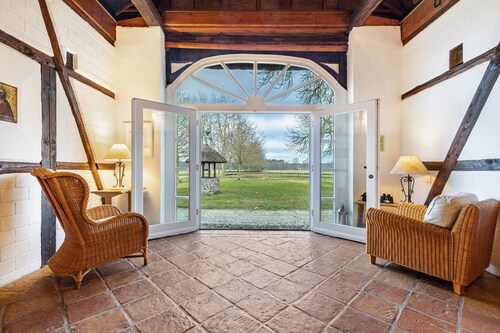 Ferienwohnung "Juttashof" mit privater Terrasse, privatem Garten und WLAN