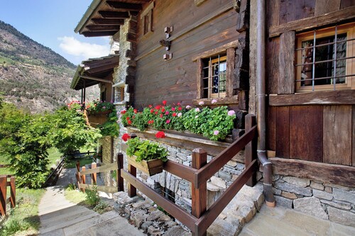Chalet "1175" ideal for groups from 6 to 9 persons