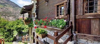 Chalet "1175" ideal for groups from 6 to 9 persons