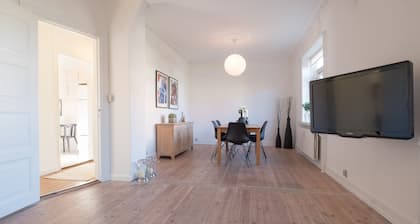 Spacious 2-Bed Apartment in Aalborg