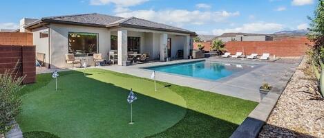 屋外プール、温水プール