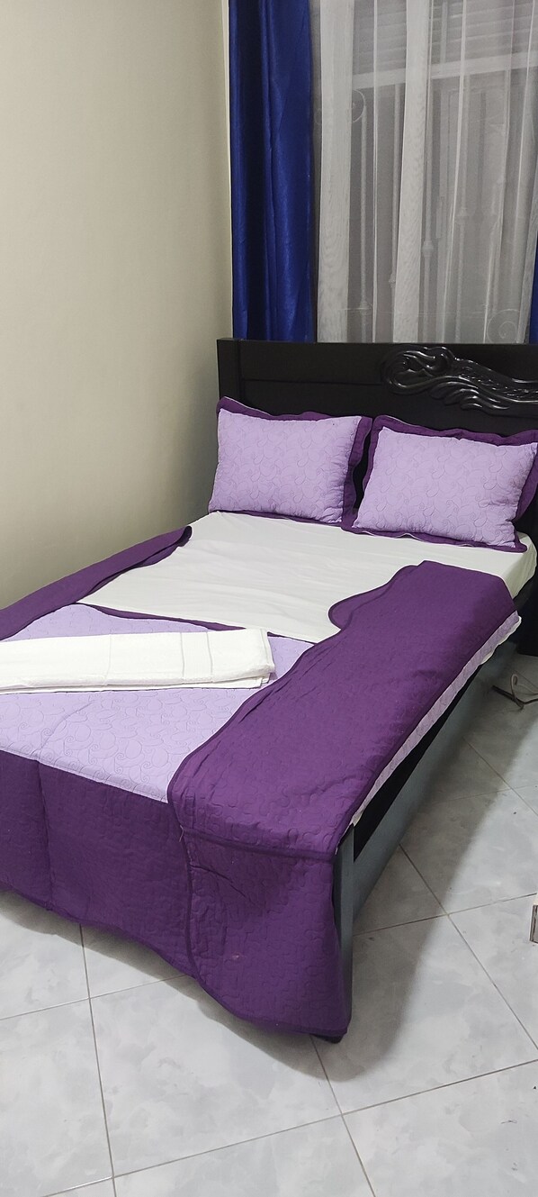 Classic Single Room, 1 Twin Bed, City View, Ground Floor | Free WiFi
