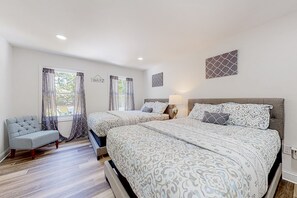 4 camere, ferro/asse da stiro, accesso a Internet, lenzuola