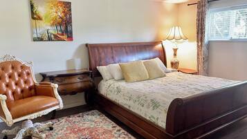 2 bedrooms, desk, iron/ironing board, free WiFi