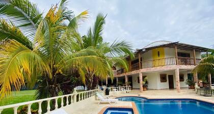 Villa Jade is the place where your group or family will enjoy it.