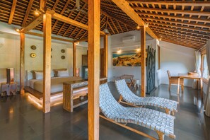 4 bedrooms, in-room safe, desk, iron/ironing board - Villa Teman-Luxury 4BR Villa in Seminyak (Seminyak)