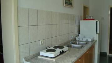 Apartment, Smoking | 3 bedrooms