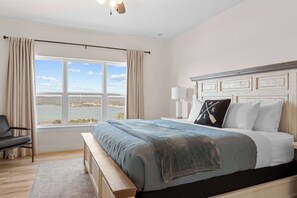 10 habitaciones, escritorio y tabla de planchar con plancha