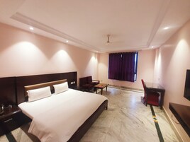 Habitación Deluxe | Escritorio y wifi gratis