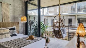 2 Schlafzimmer, Schreibtisch, Bügeleisen/Bügelbrett, WLAN