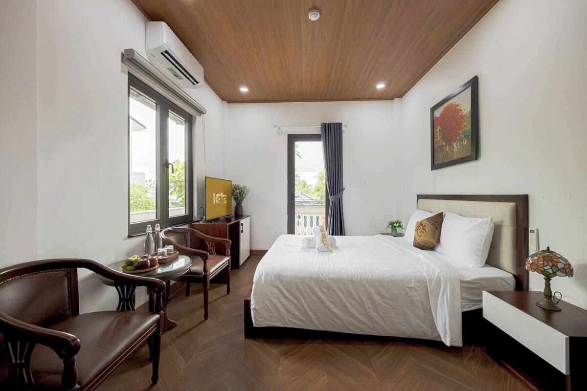 Basic Double Room