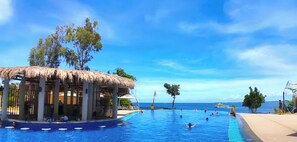 Outdoor pool - Ocean Suites at One Pacific Residence - Mactan Newtown

 (Lapu-Lapu City)