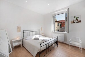 1 camera, ferro/asse da stiro, Wi-Fi gratuito, lenzuola