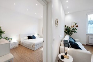 2 عدّة غرف نوم ومكواة/لوح كي وواي فاي مجانًا وملاءات أسرّة