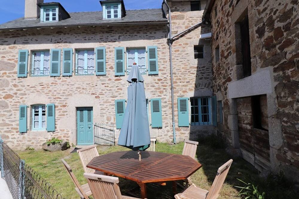 Gite Lorcières, 3 bedrooms, 5 persons