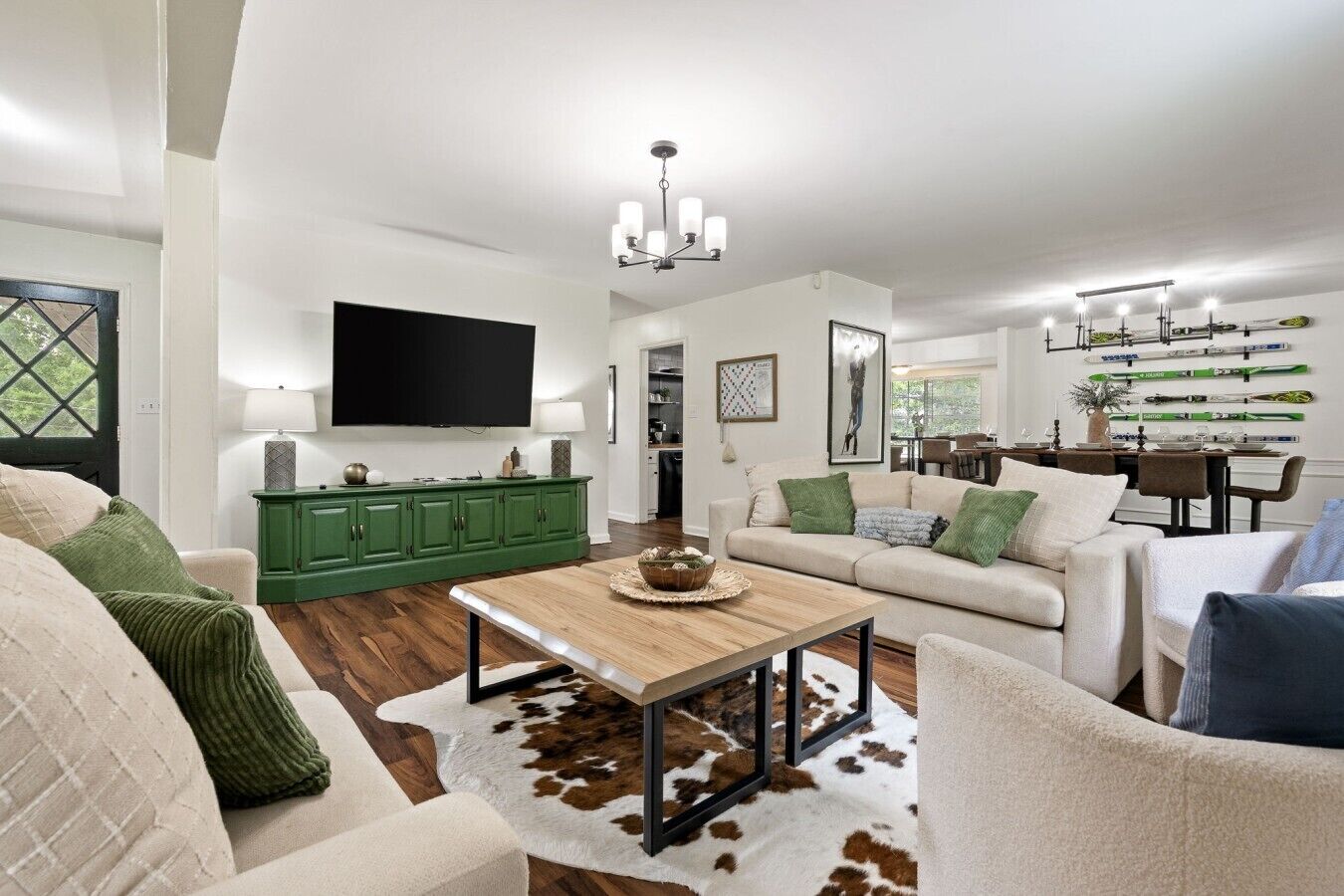 Modern Lodge Home Near Downton W/hot Tub - Birmingham, AL