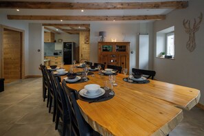 Dining - Gite Jura la Mouille (Hauts-de-Bienne)