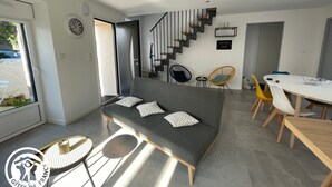 Living area - Cozy 6-Person Cottage in Chanverrie with Private Bathrooms, Kids' Play Area, and Terrace (Chanverrie)