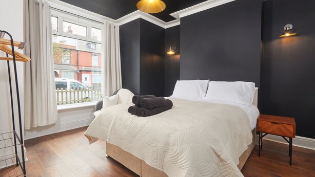 Unclassified image, 1 of 18, button - Victoria House , a home away from home. (Leeds)