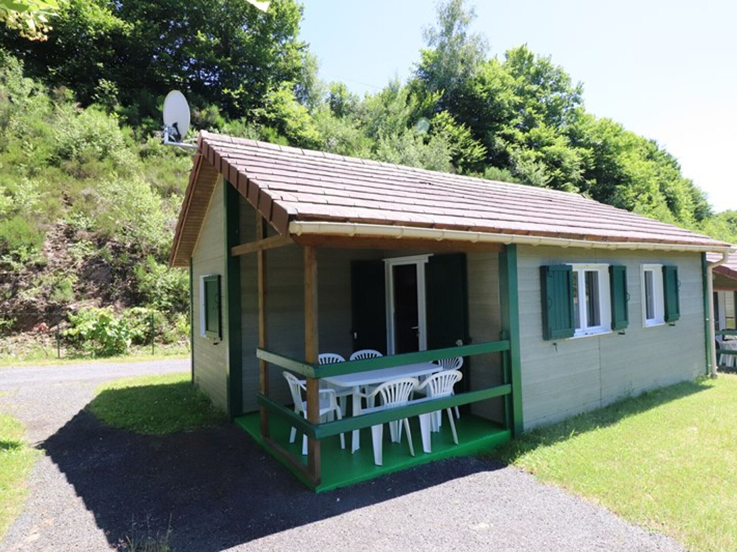 Gite Arnac, 2 bedrooms, 5 persons