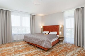 2 chambres, fer et planche à repasser, Wi-Fi, literie fournie