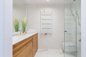 Douche, savon, shampoing