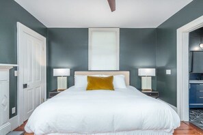 1 bedroom, iron/ironing board, travel crib, WiFi