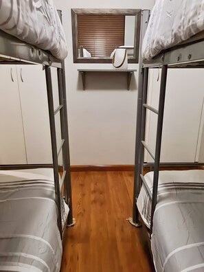 3 bedrooms, bed sheets - Haymil South Coast (Margate)